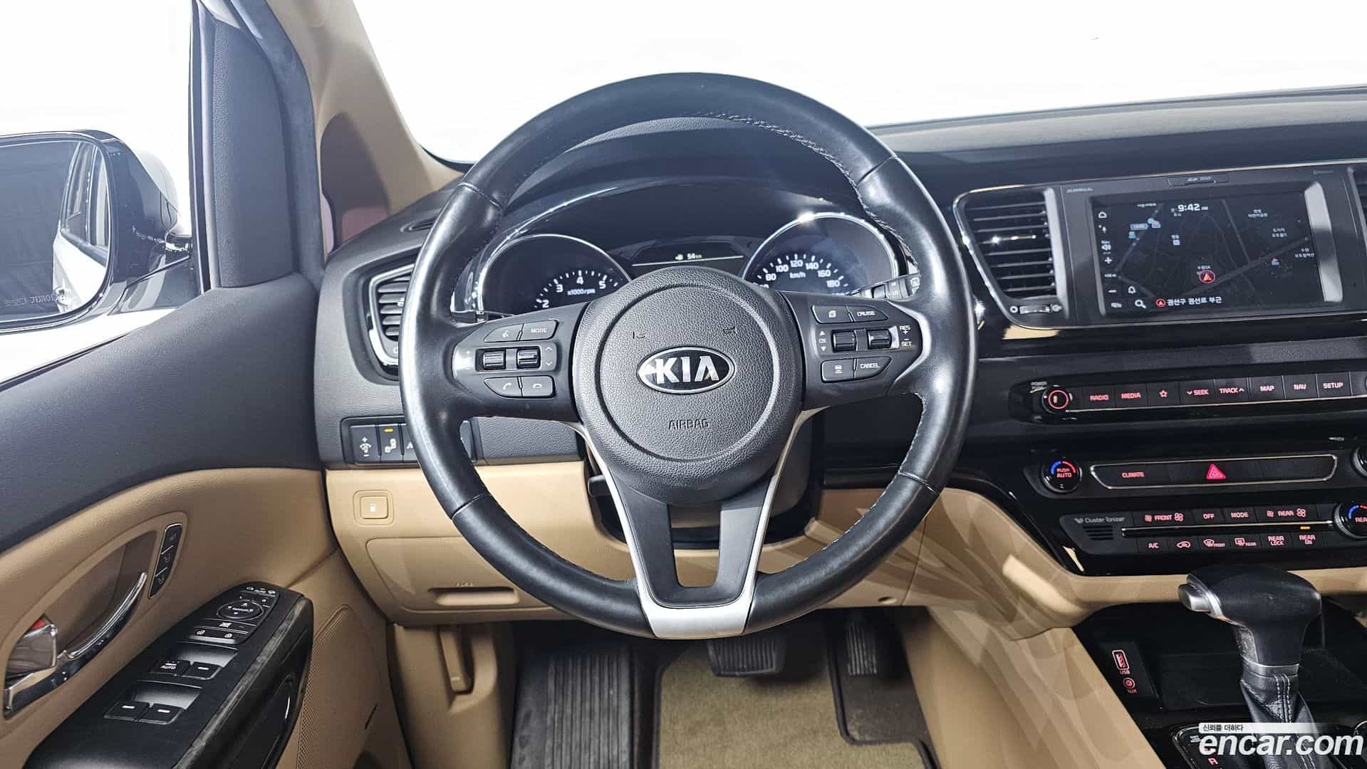 Canival Kia 2019.6-OPTION-017