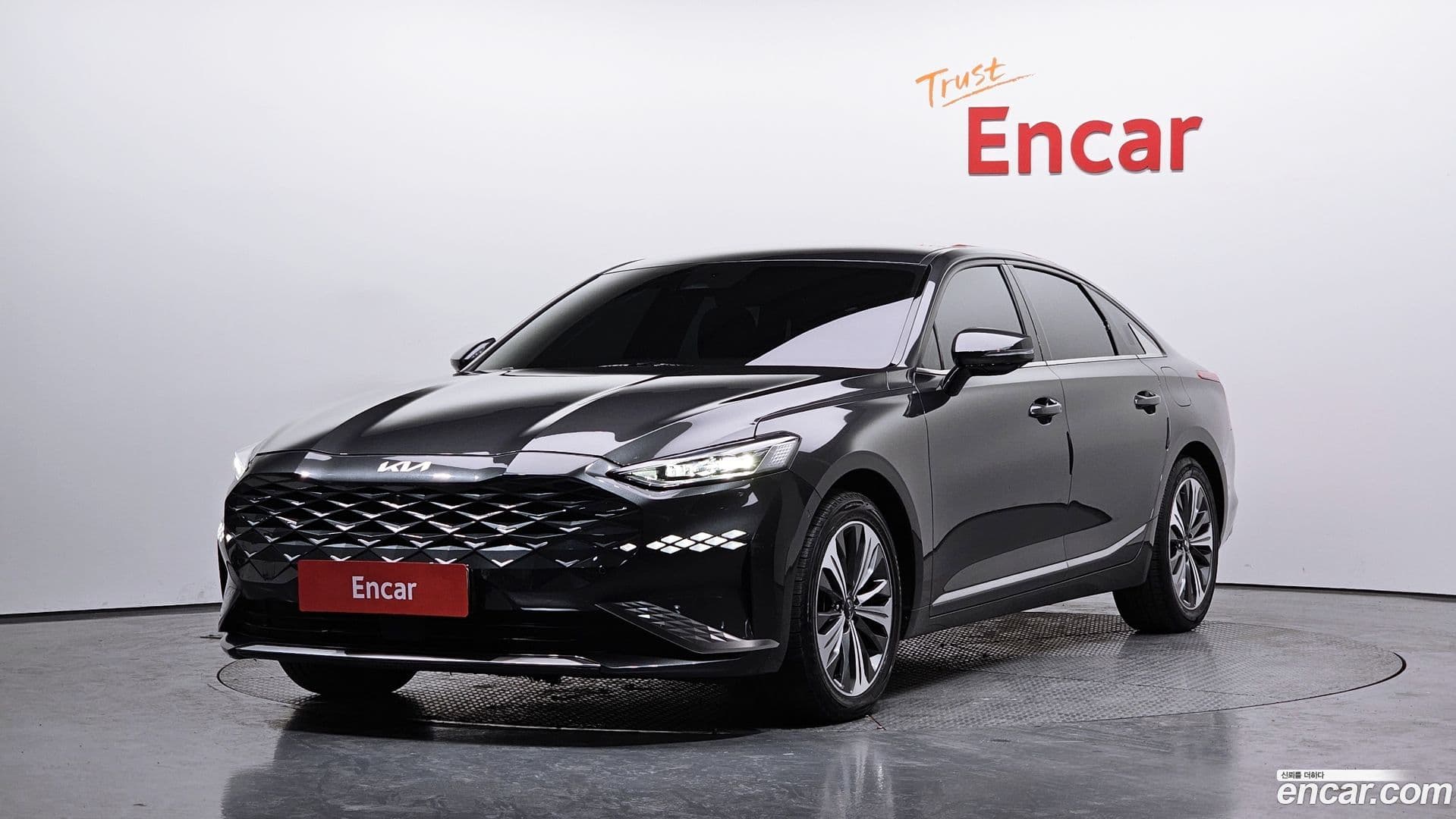 Main__Slider__Photo:K8 Kia 2021.4-0
