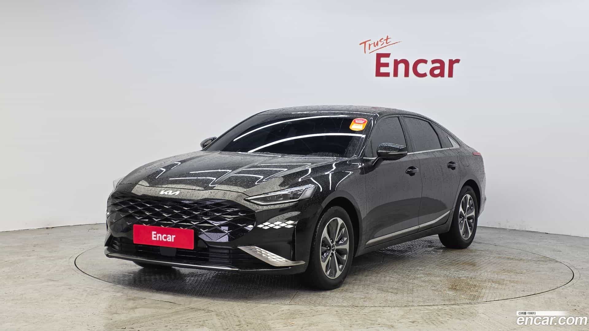 K8 Kia 2023.0-OUTER-001