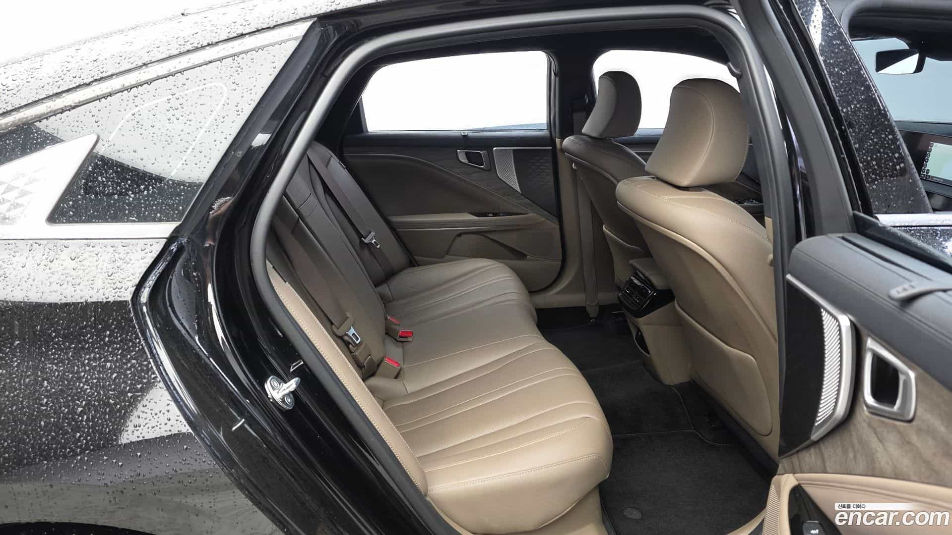 K8 Kia 2023.0-OPTION-016
