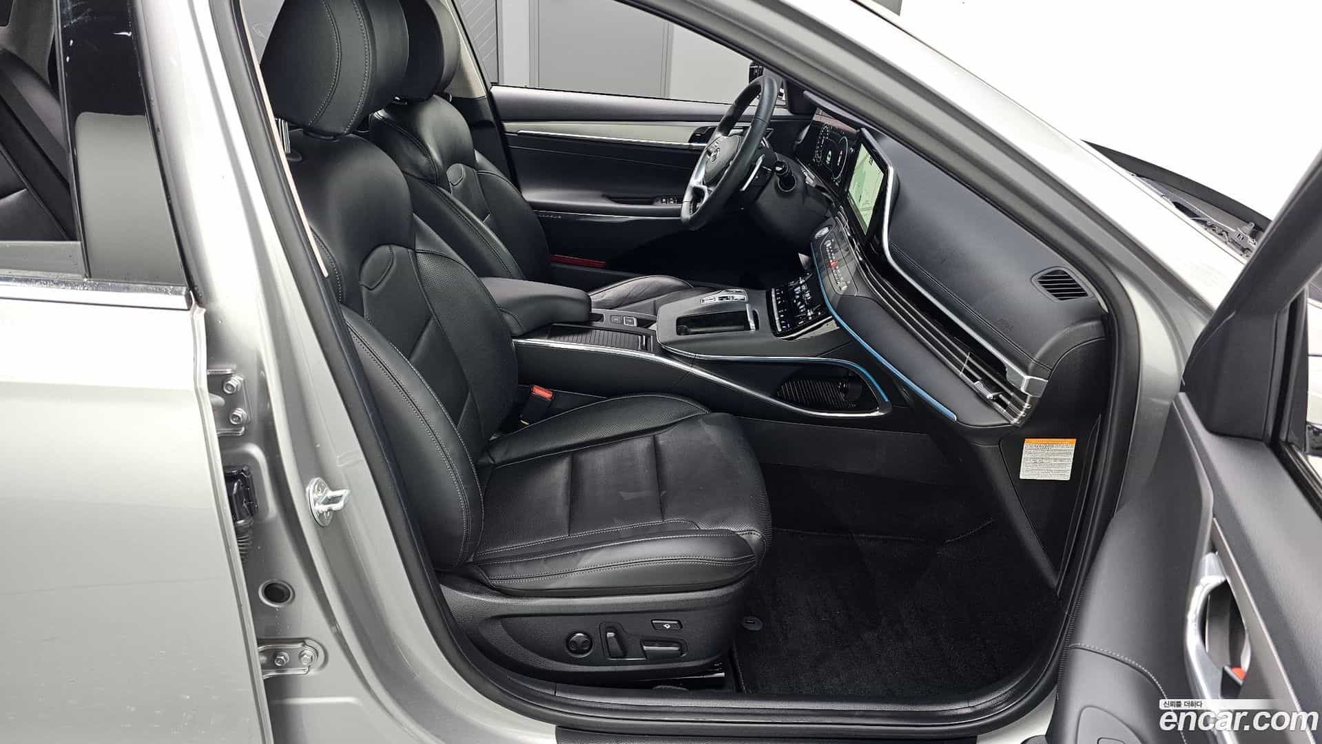 Grandeur Hyundai 2020.4-OPTION-016