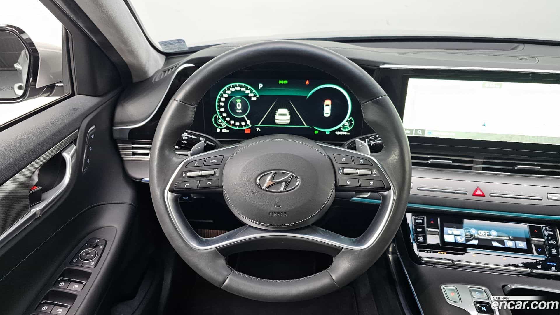 Grandeur Hyundai 2020.4-OPTION-018