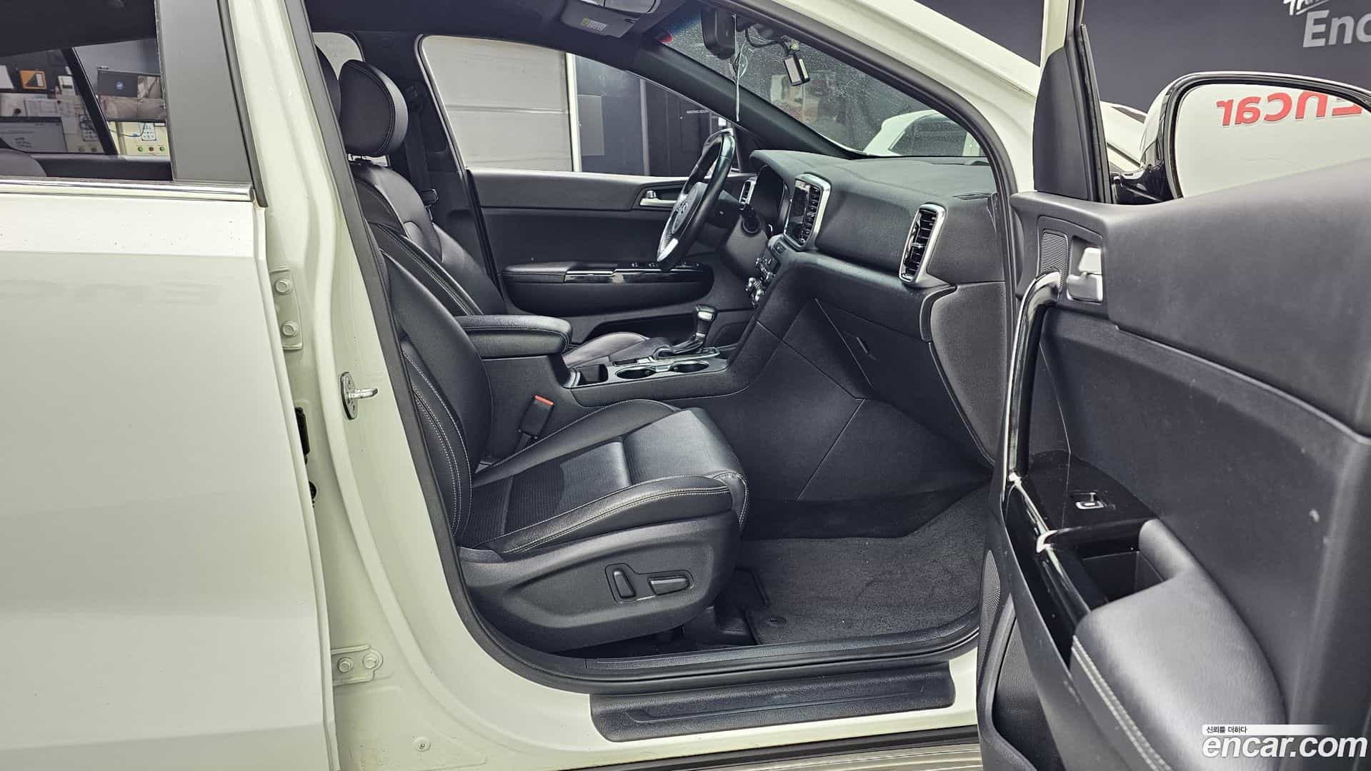 Sportage Kia 2020.3-OPTION-015