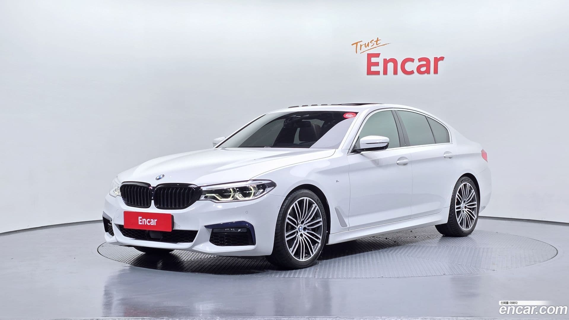 Main__Slider__Photo:5-Series BMW 2020.1-0