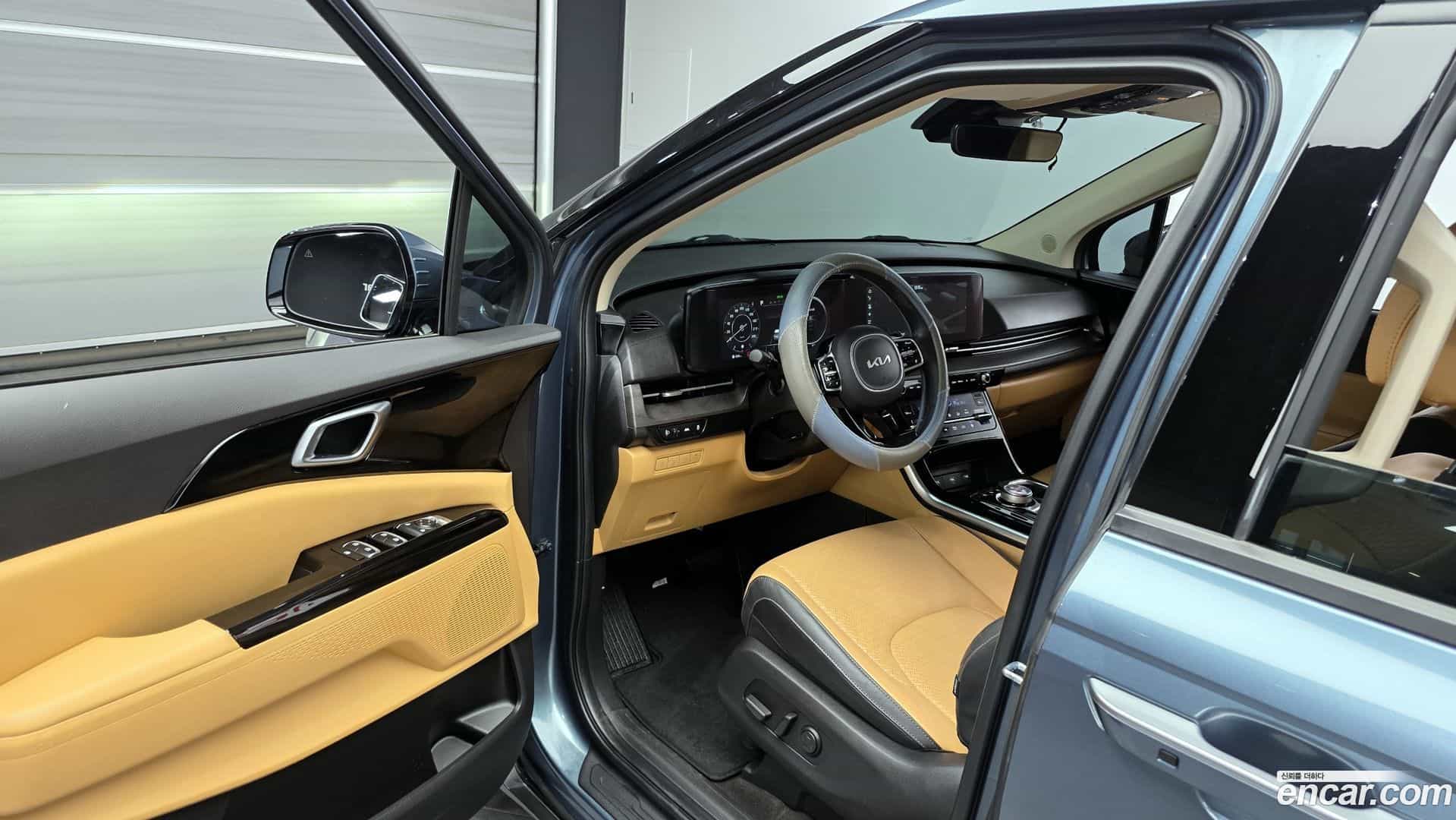 Canival Kia 2023.1-INNER-010