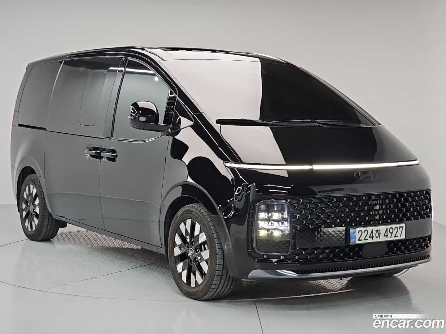 Staria Hyundai 2025.1-OUTER-002