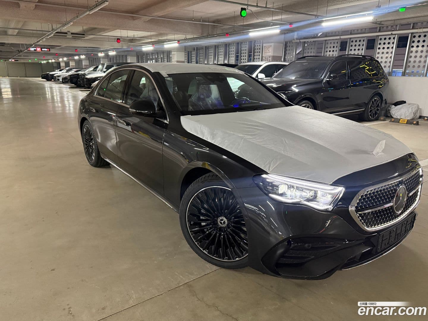 Main__Slider__Photo:E-Class Mercedes-Benz 2026.1-0