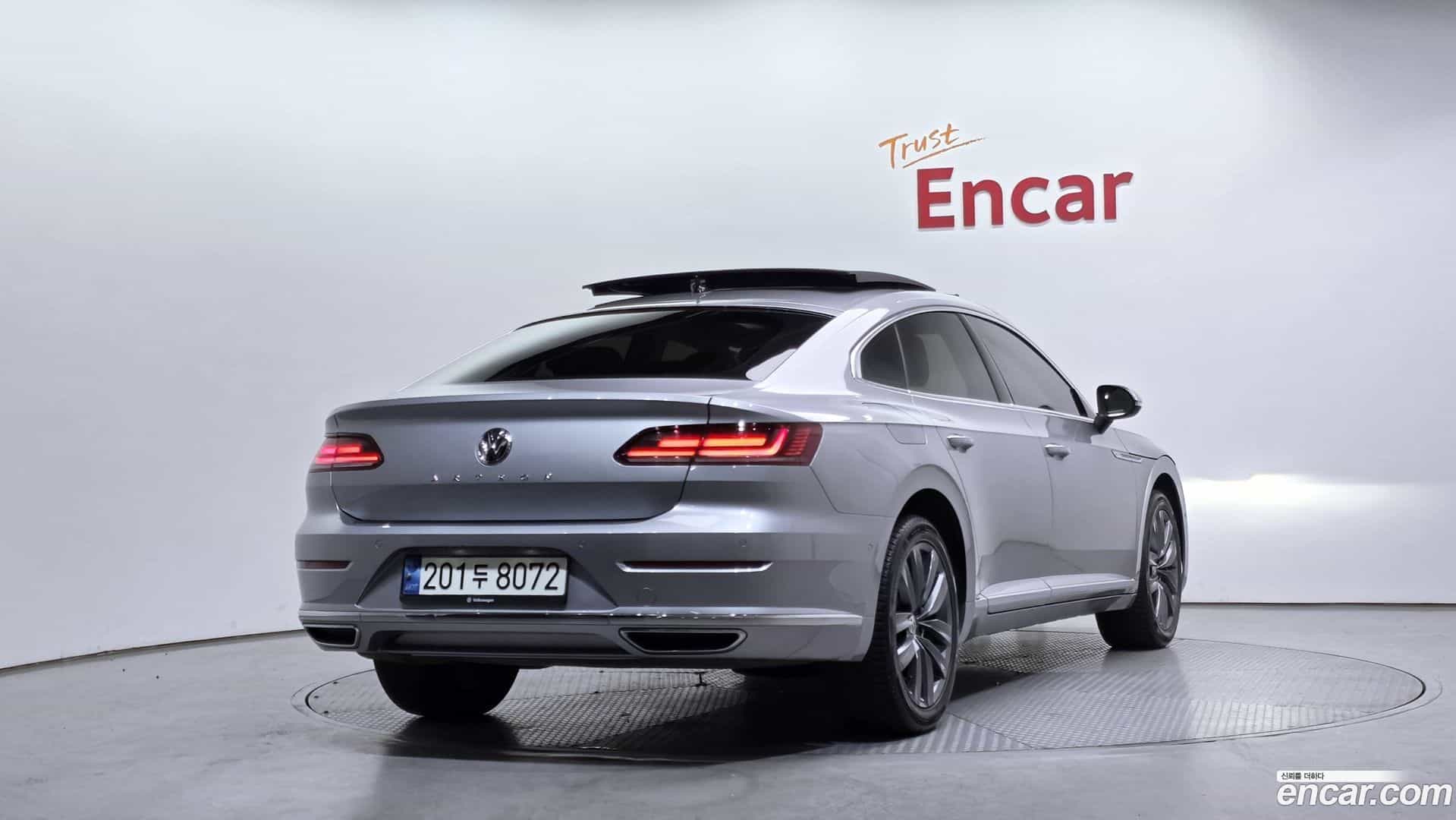 Arteon Volkswagen 2020.11-OUTER-002