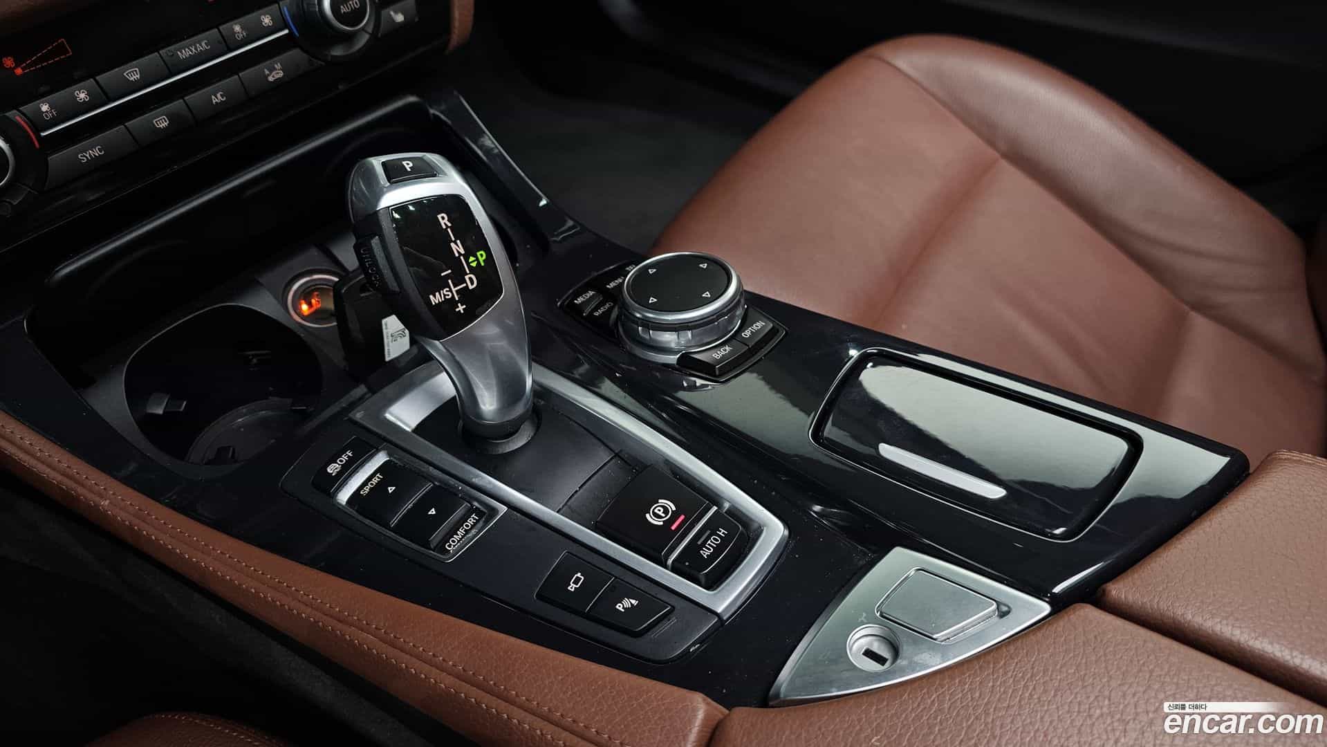 5-Series BMW 2016.9-INNER-009
