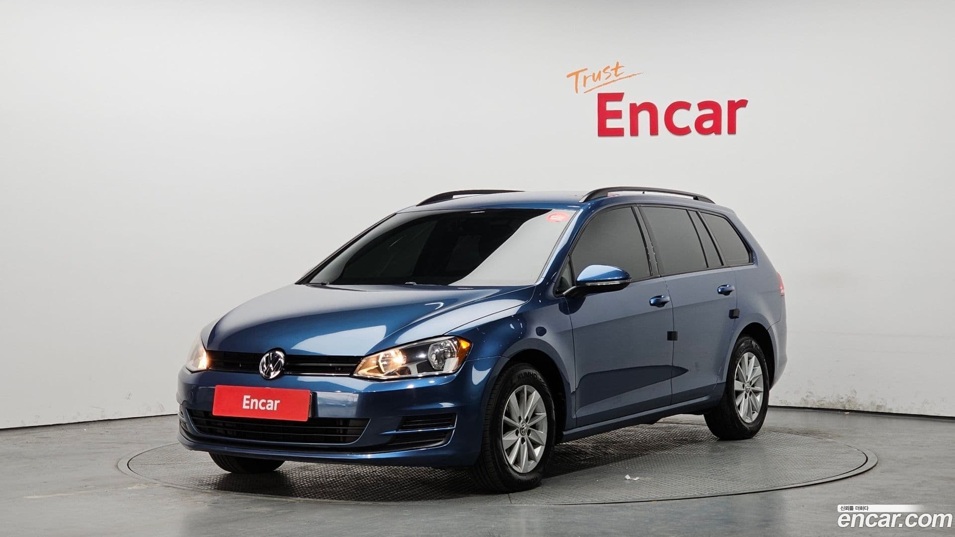 Main__Slider__Photo:Golf Volkswagen 2015.11-0