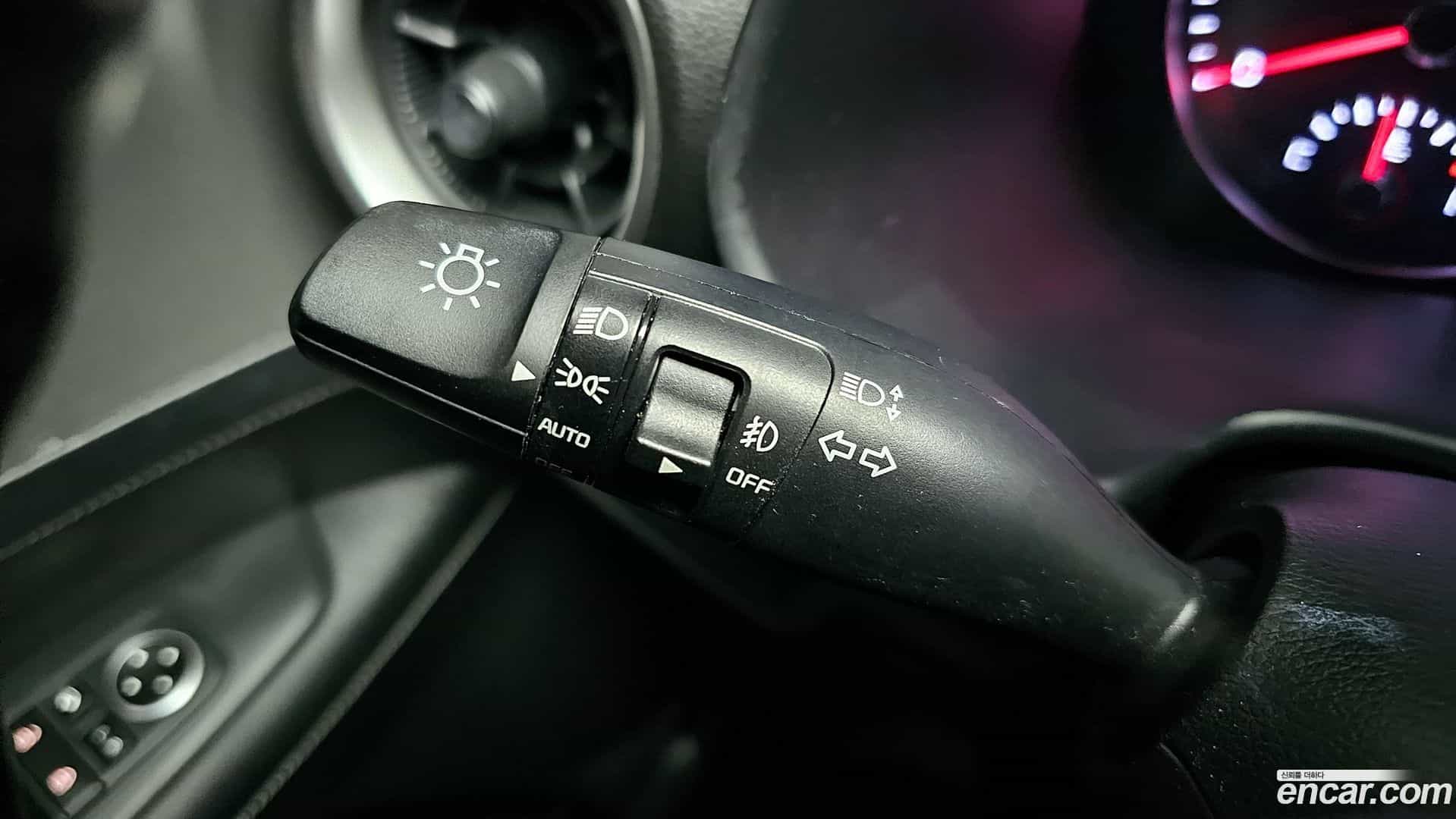K3 Kia 2018.10-OPTION-021