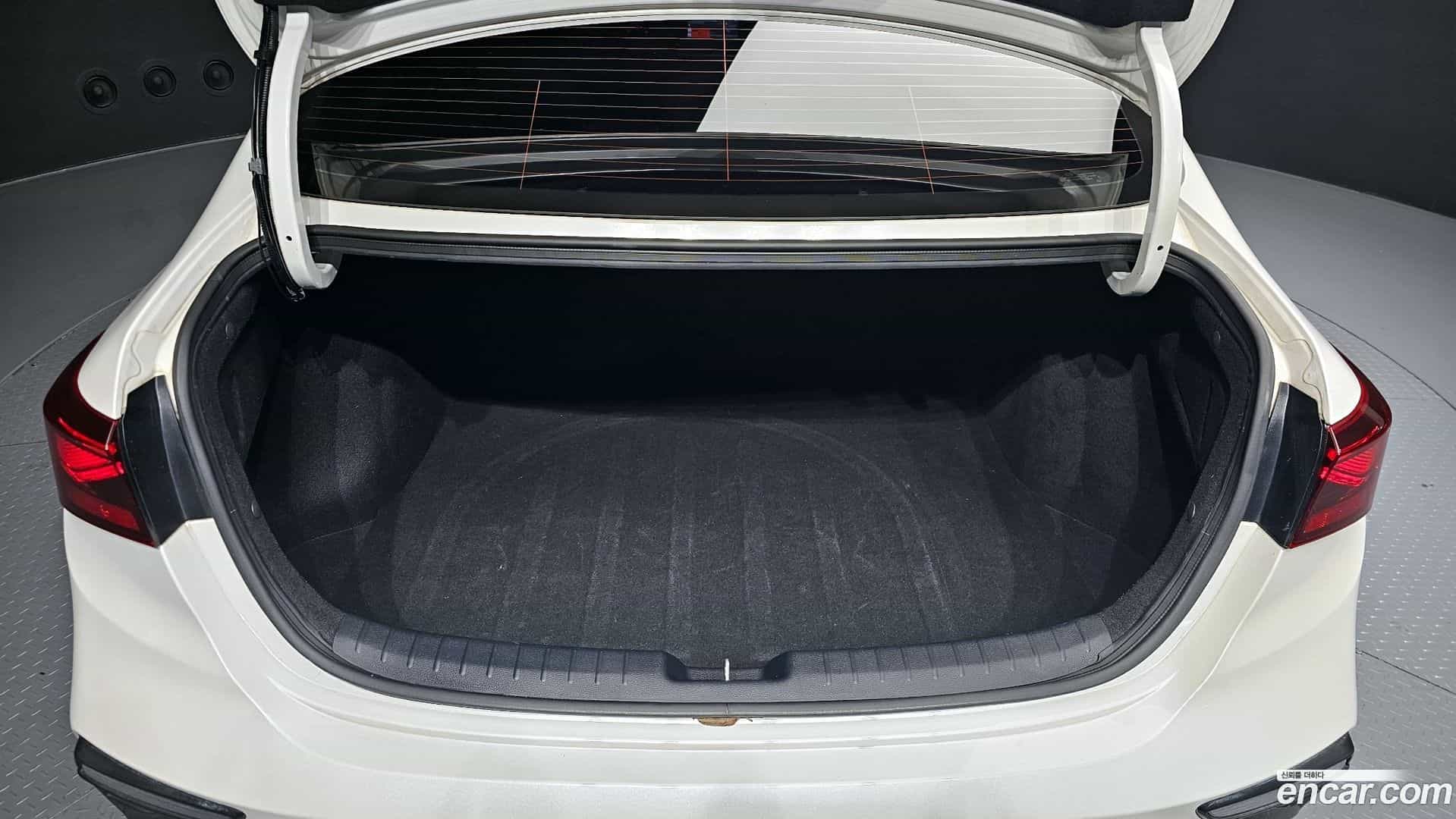 K3 Kia 2018.10-OPTION-024