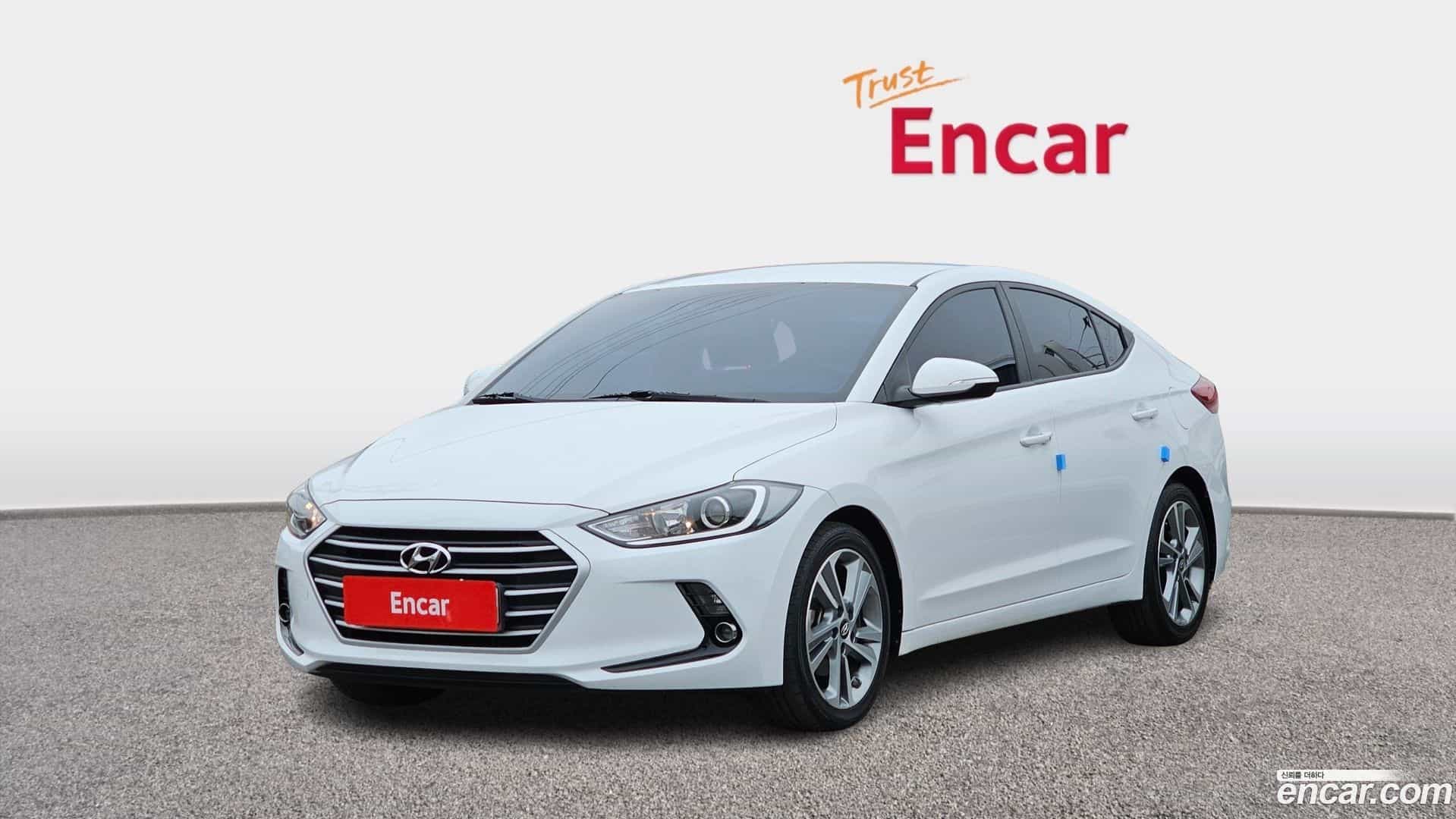 AVANTE Hyundai 2017.0-OUTER-001