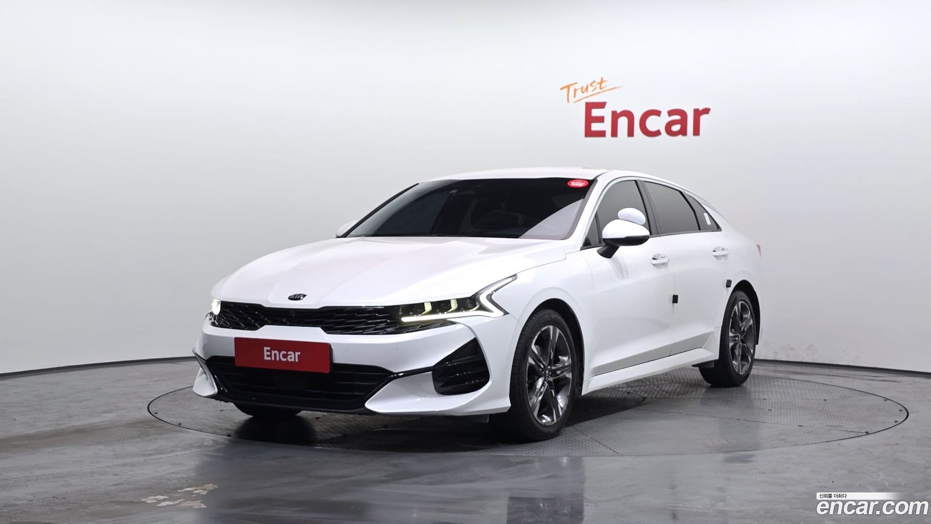 Main__Slider__Photo:K5 Kia 2021.6-0