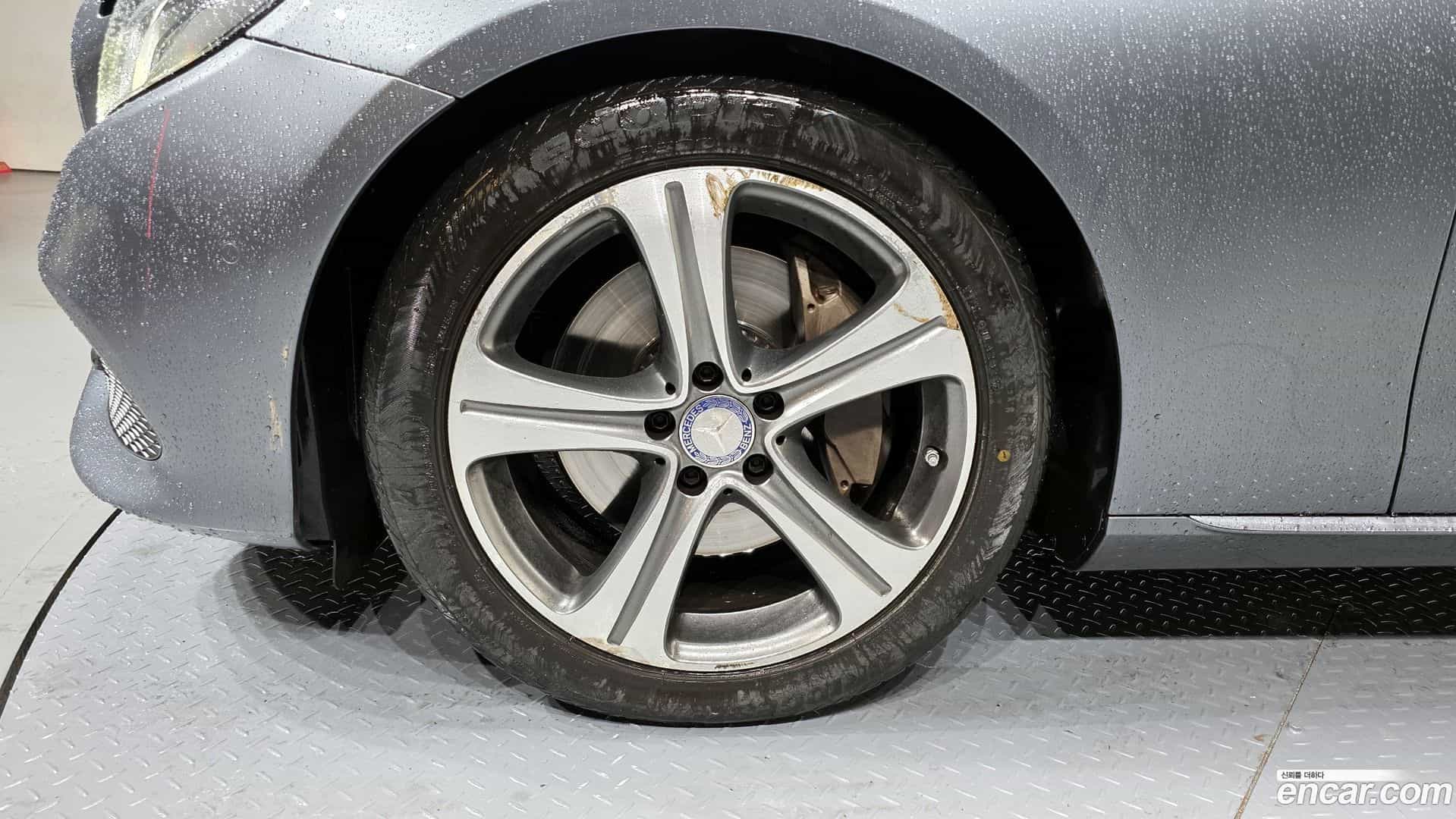 E-Class Mercedes-Benz 2016.5-OUTER-005