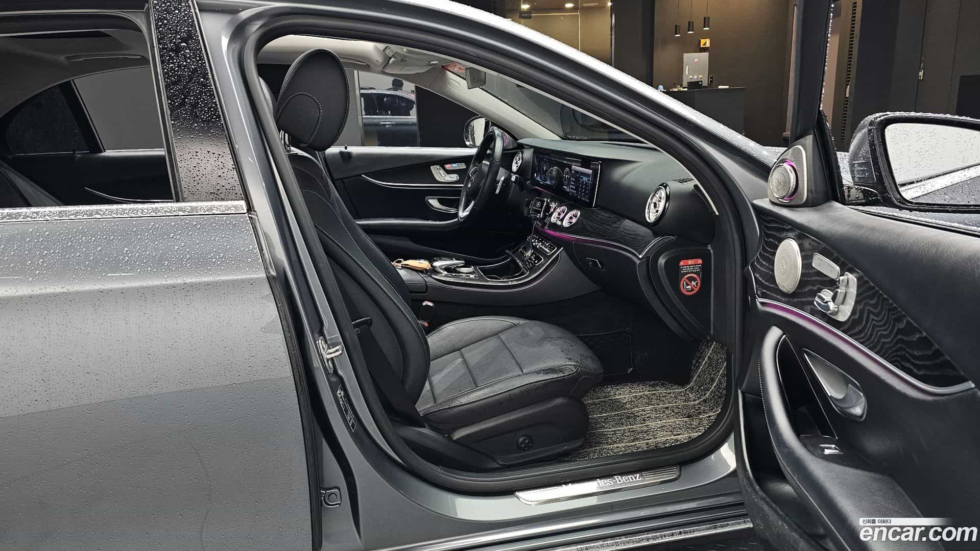 E-Class Mercedes-Benz 2016.5-OPTION-015
