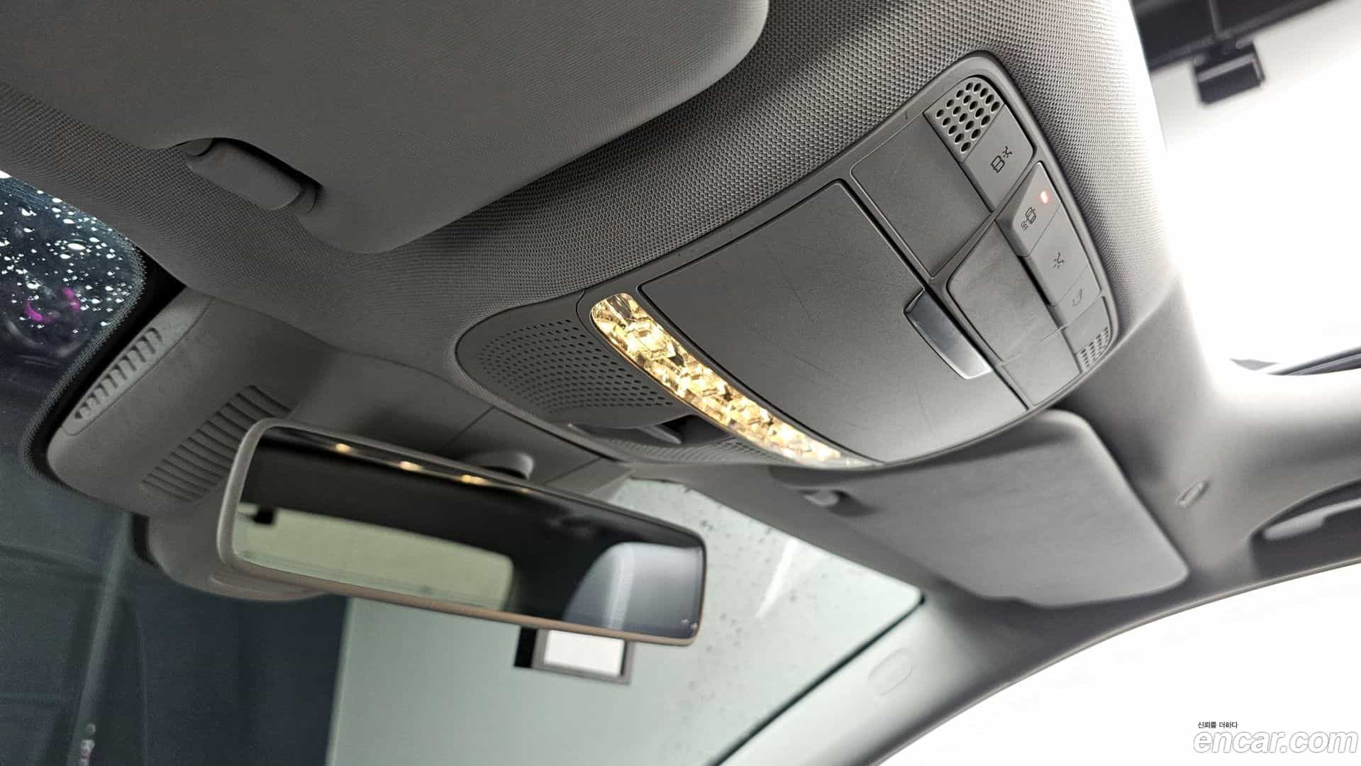 E-Class Mercedes-Benz 2016.5-OPTION-020