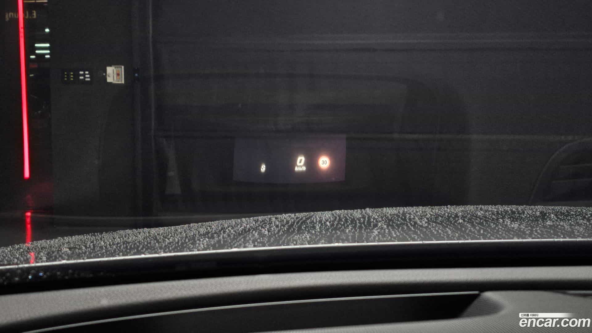 E-Class Mercedes-Benz 2016.5-OPTION-021