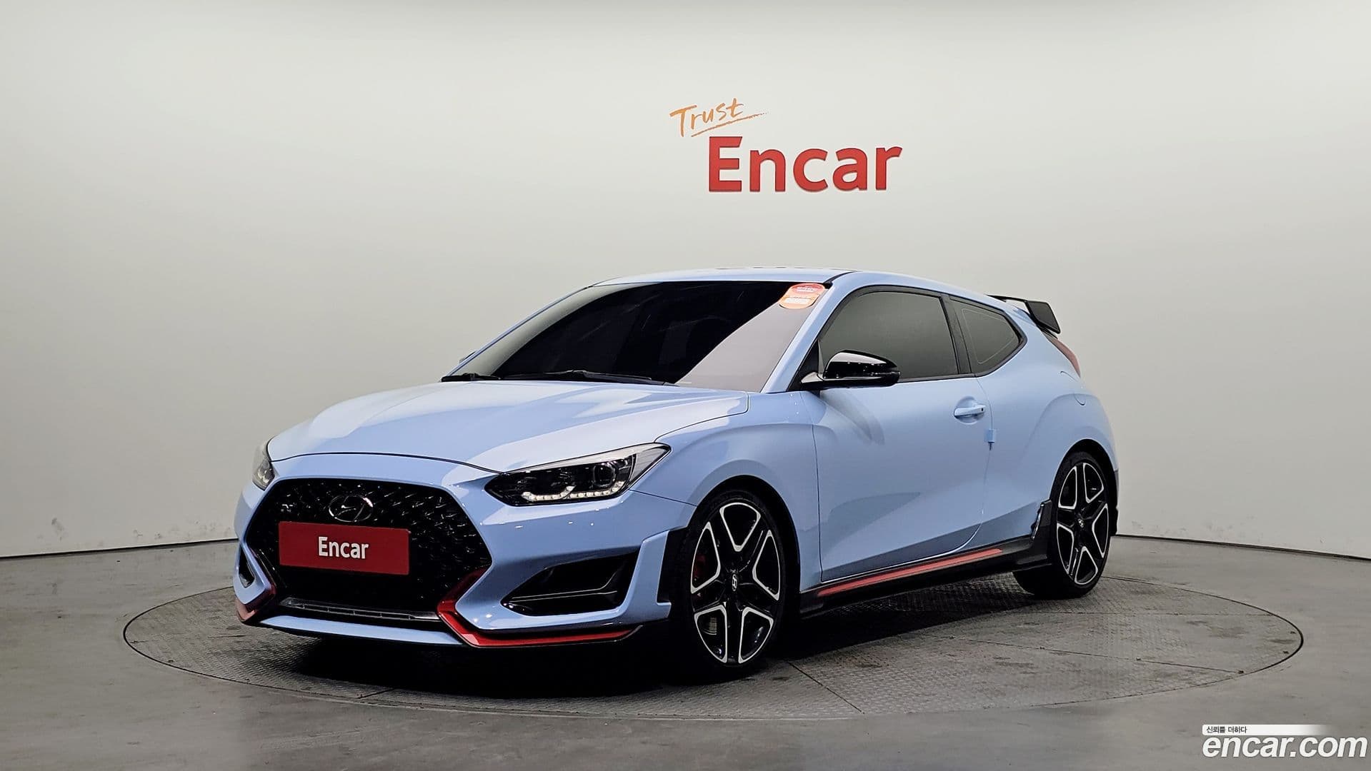 Main__Slider__Photo:Veloster Hyundai 2018.6-0
