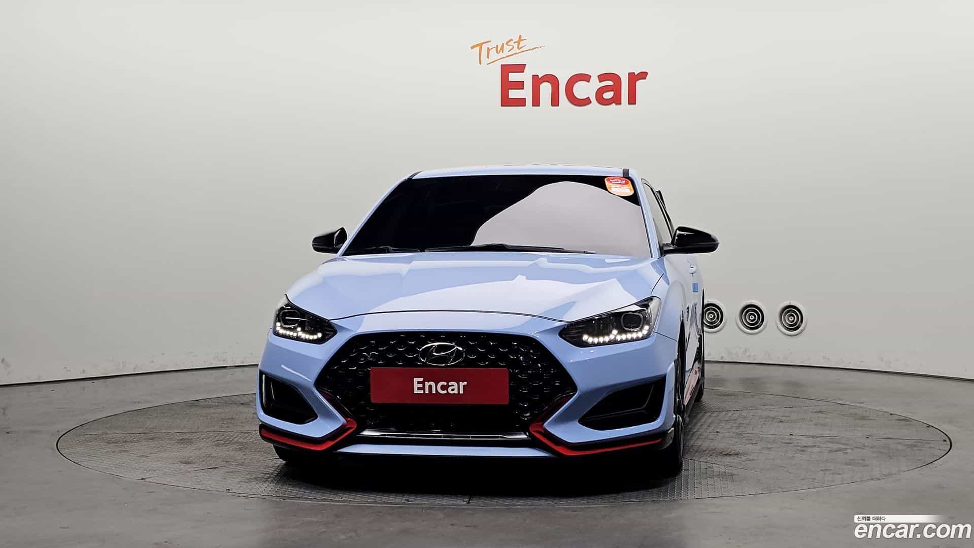 Veloster Hyundai 2018.6-OUTER-003