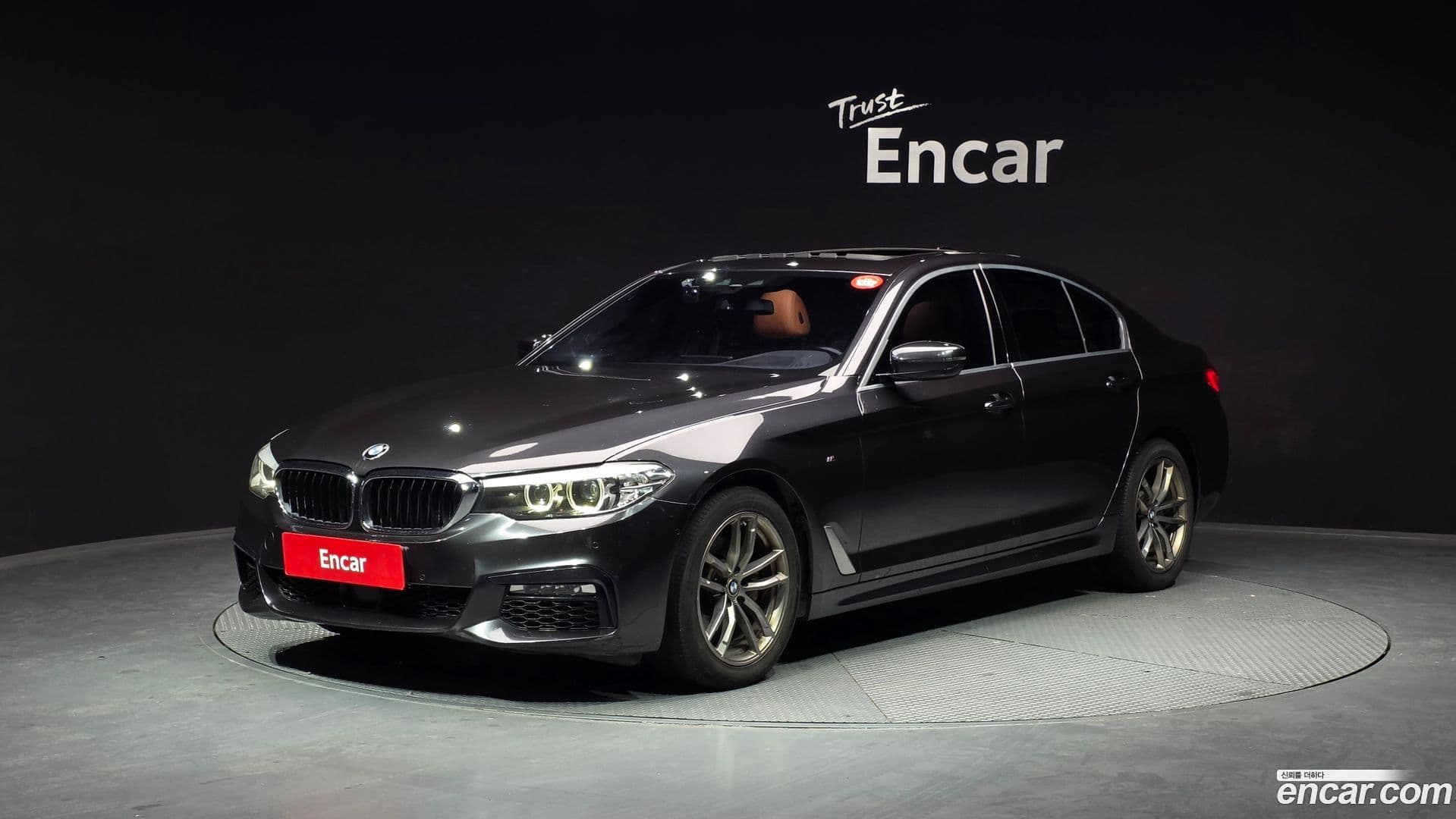 Main__Slider__Photo:5-Series BMW 2017.11-0