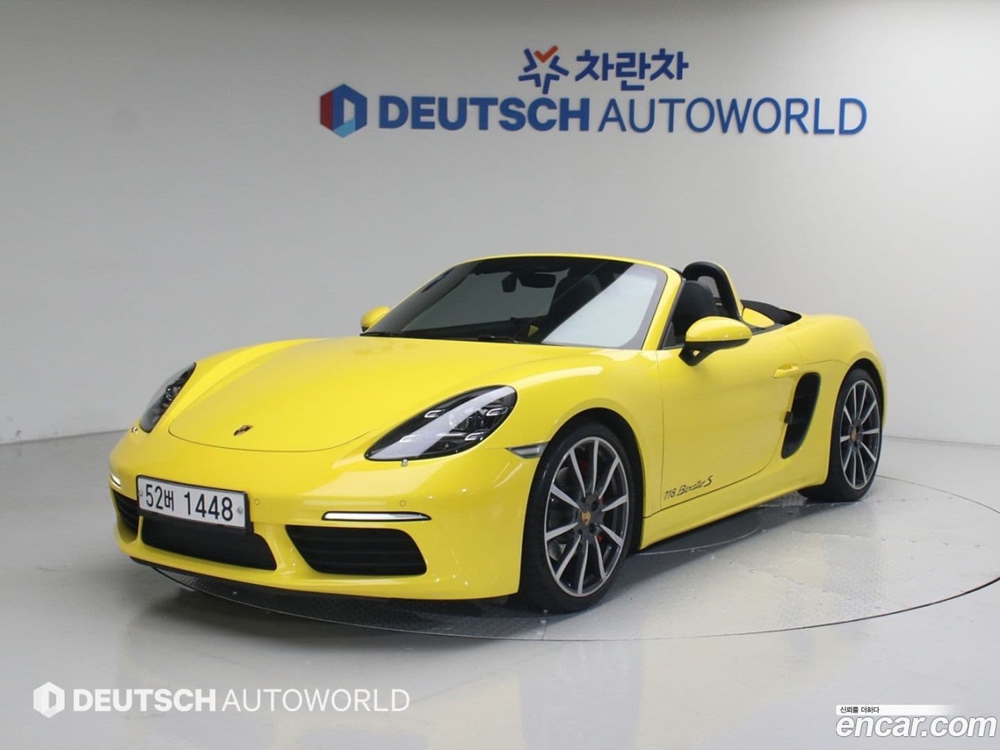 Main__Slider__Photo:718 Porsche 2017.1-0