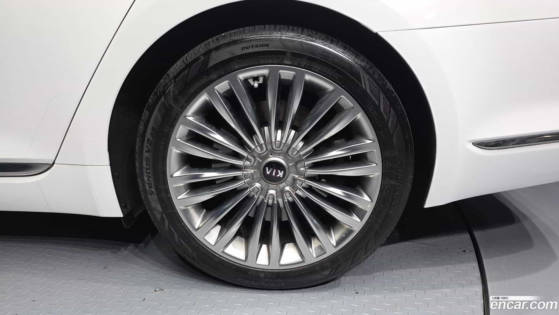 K9 Kia 2020.0-OUTER-005