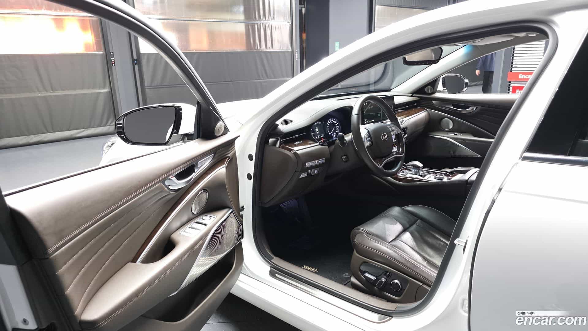 K9 Kia 2020.0-INNER-010