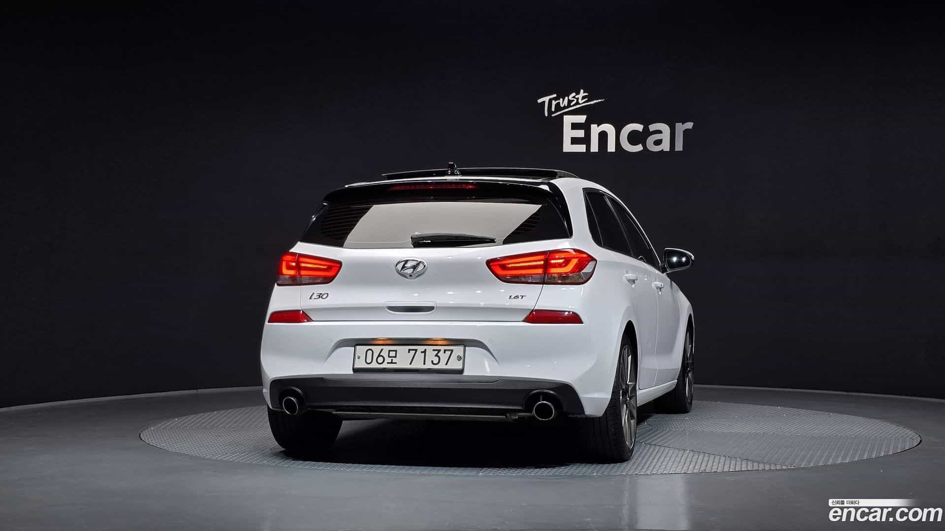 i30 Hyundai 2017.8-OUTER-004
