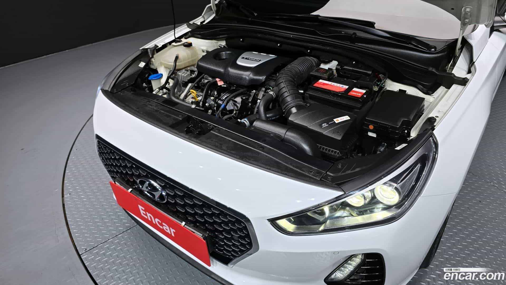 i30 Hyundai 2017.8-INNER-006