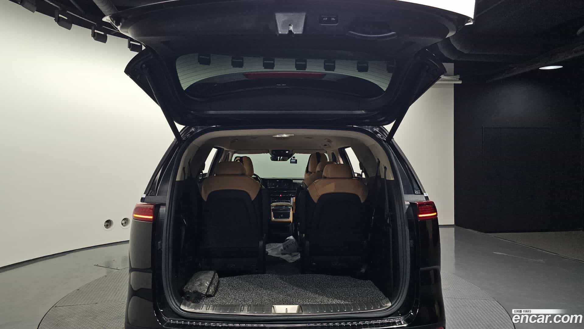 Canival Kia 2021.4-OPTION-024