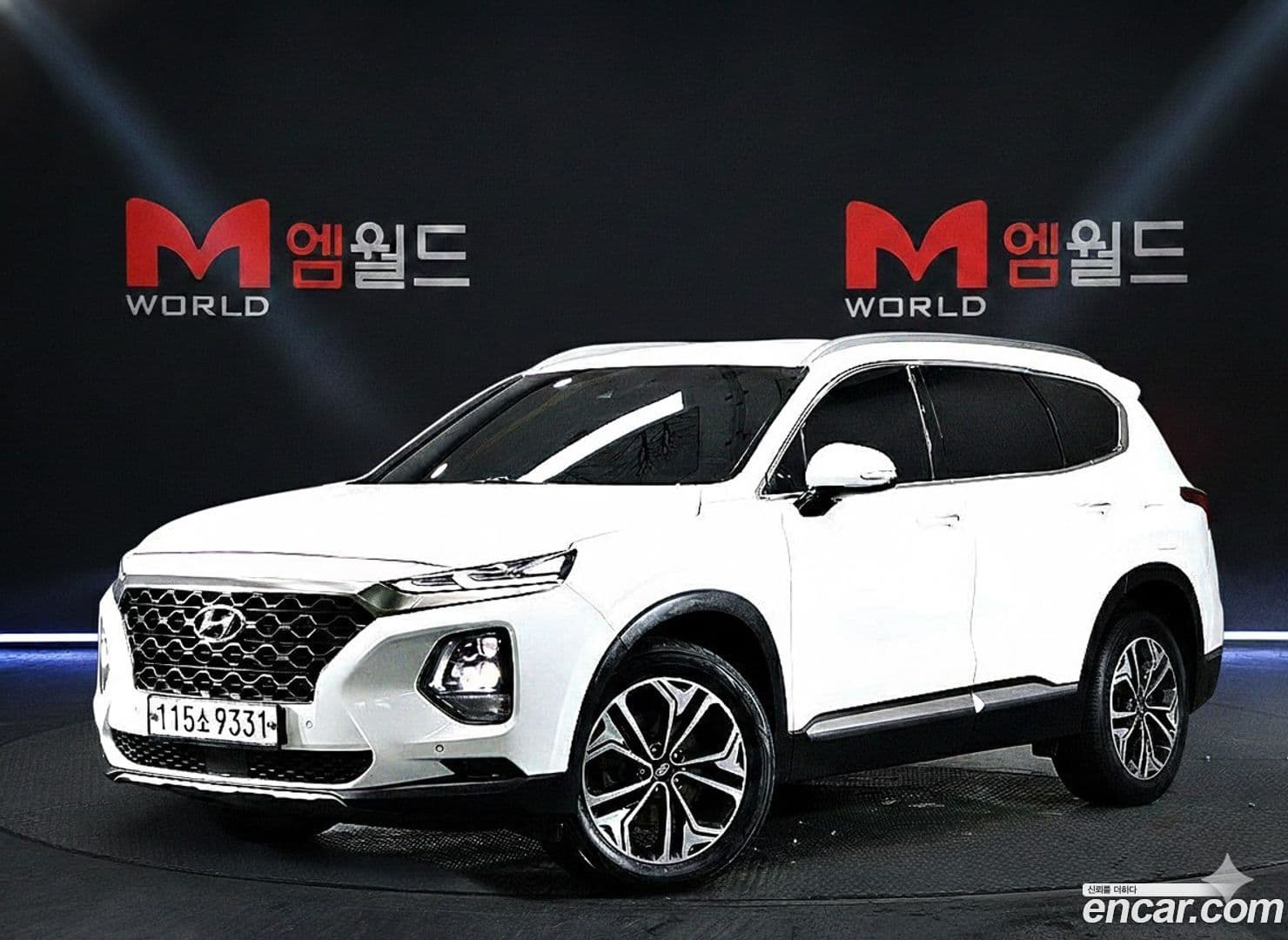 Main__Slider__Photo:Santafe Hyundai 2019.0-0