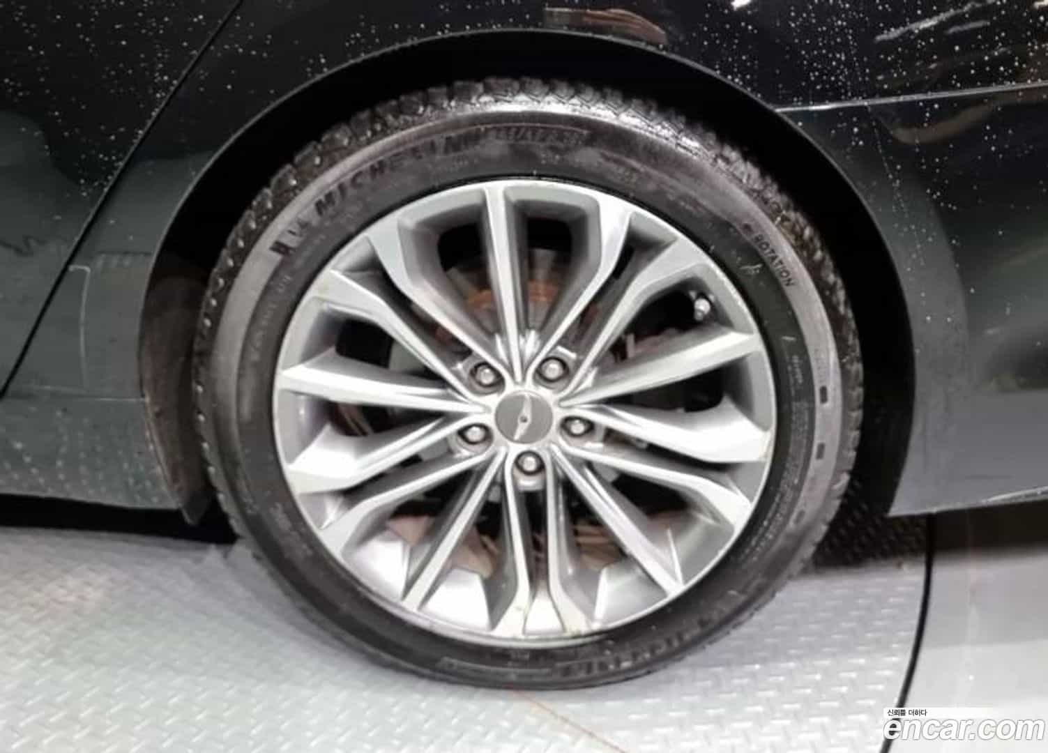 Genesis Hyundai 2015.1-OPTION-023