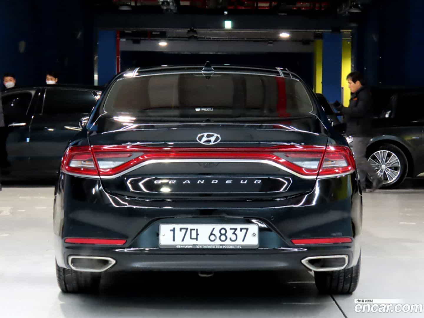 Grandeur Hyundai 2019.0-OUTER-003