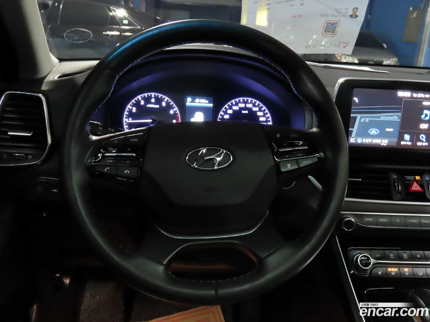 Grandeur Hyundai 2019.0-INNER-008