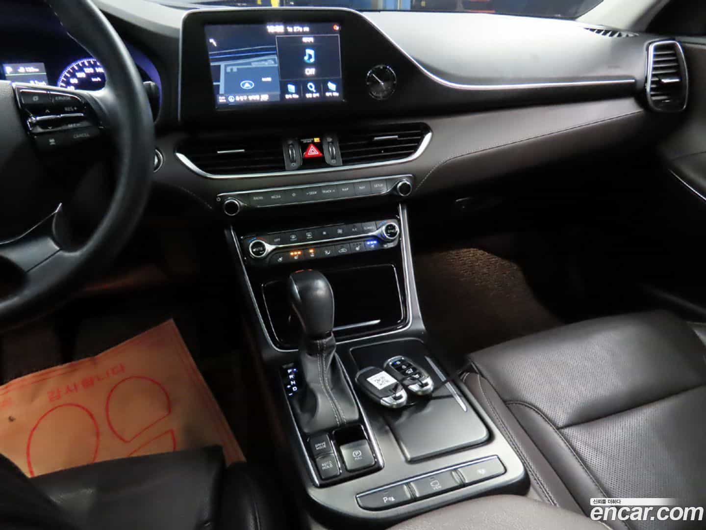 Grandeur Hyundai 2019.0-INNER-009
