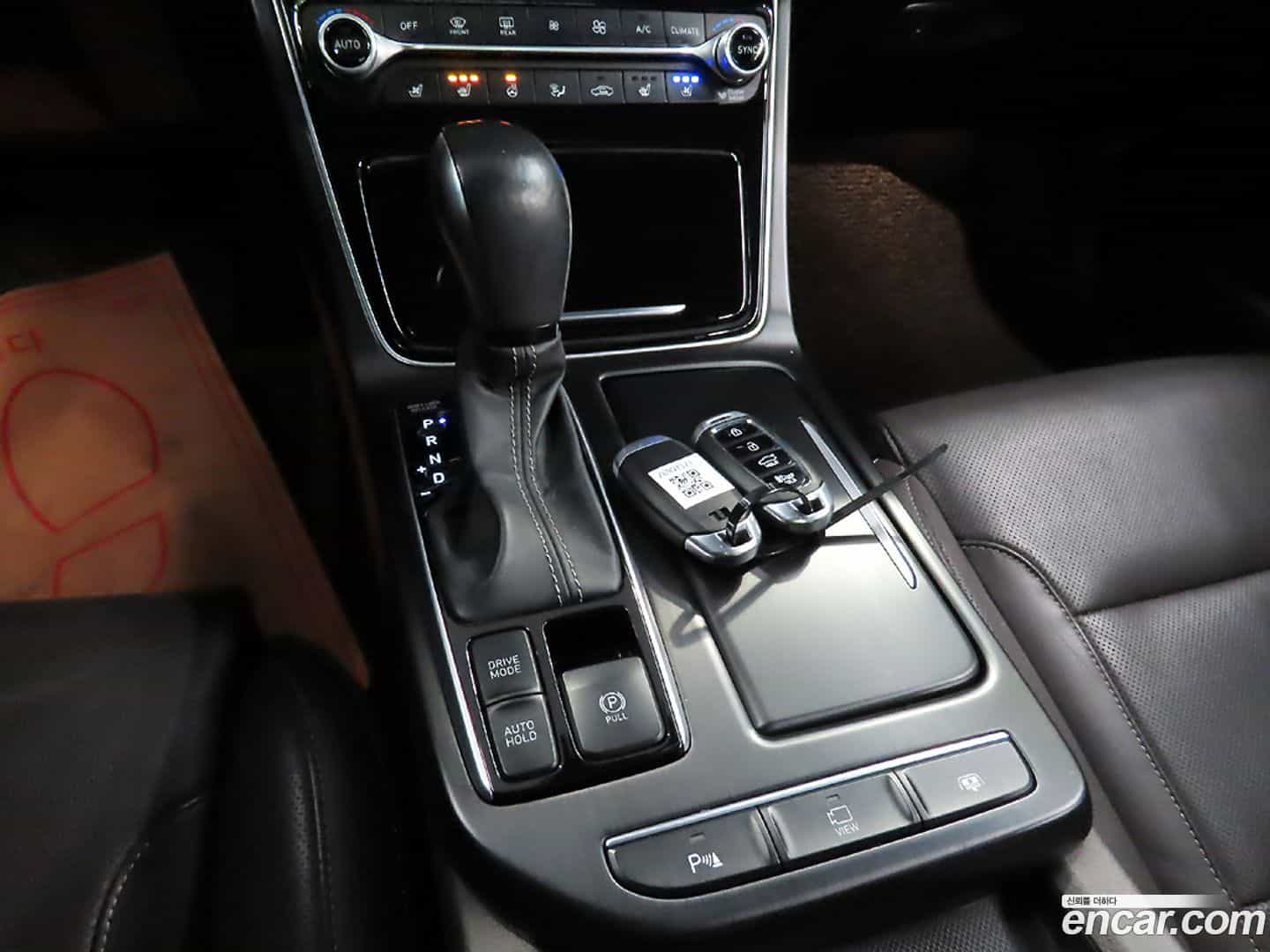 Grandeur Hyundai 2019.0-OPTION-015