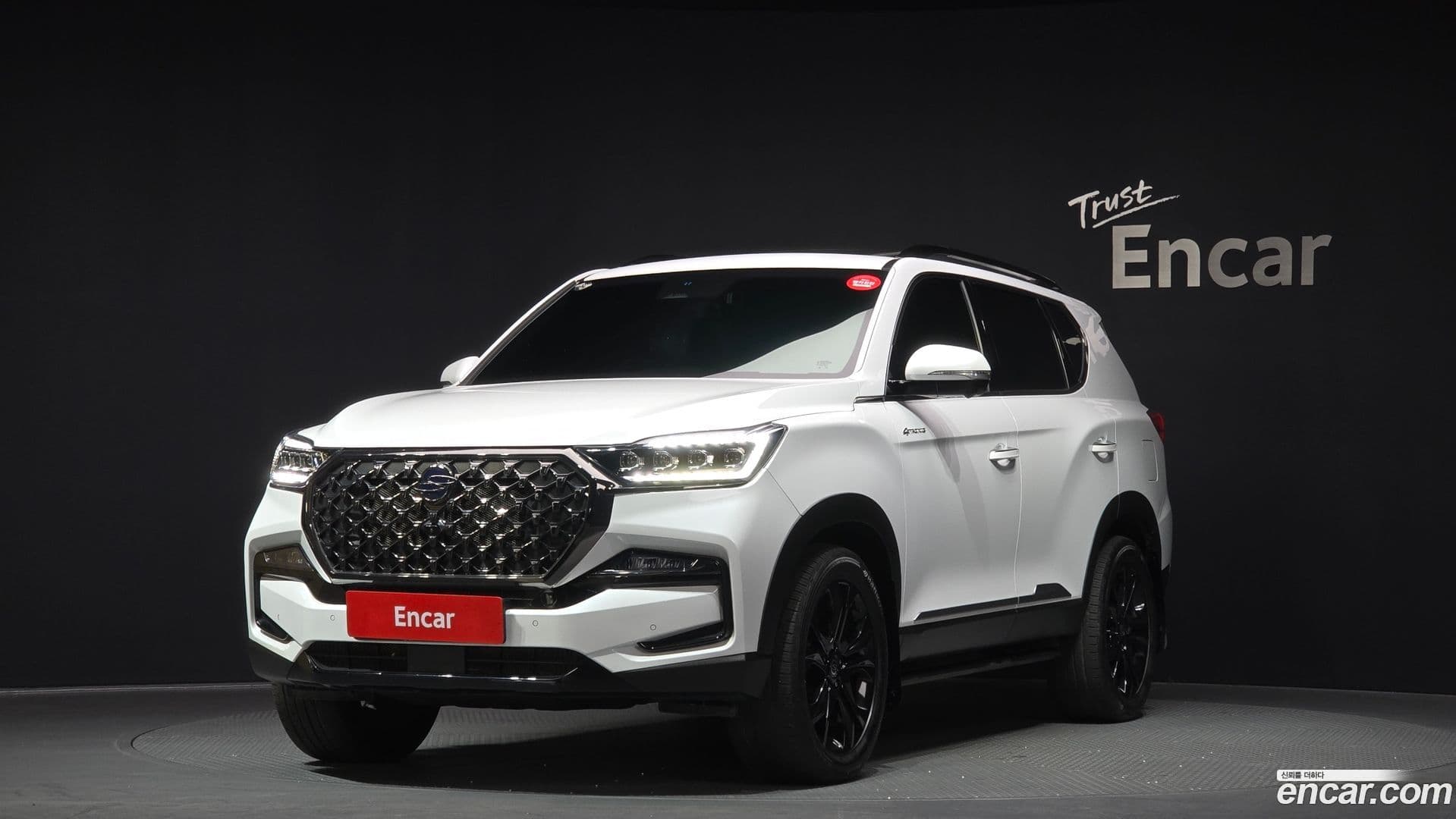 Main__Slider__Photo:Rexton KG Mobility 2022.0-0