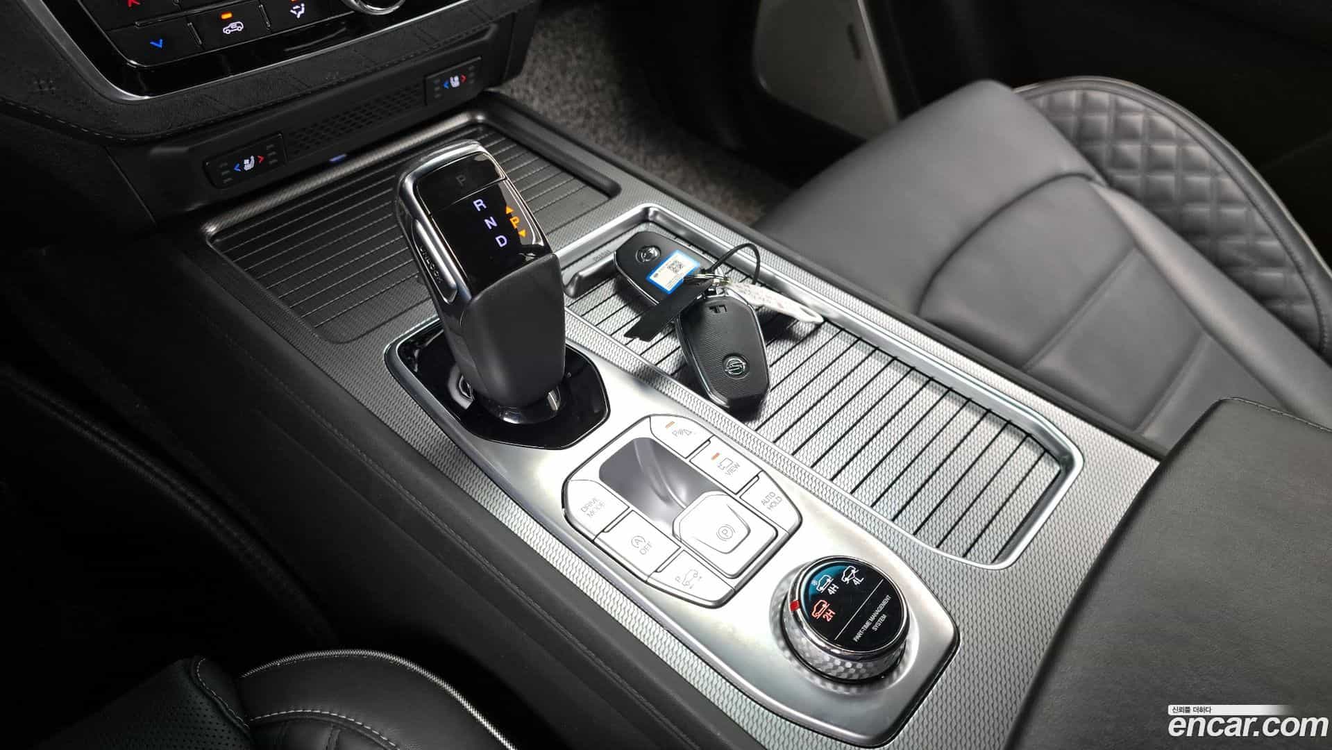 Rexton KG Mobility 2022.0-INNER-009