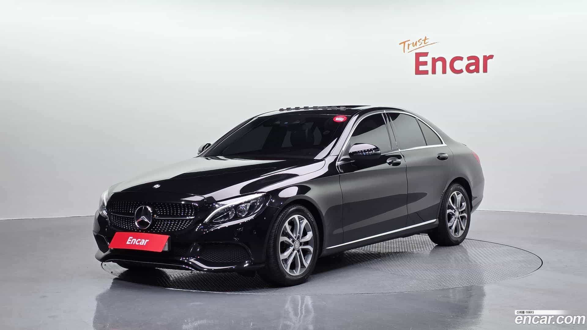 C-Class Mercedes-Benz 2017.5-OUTER-001