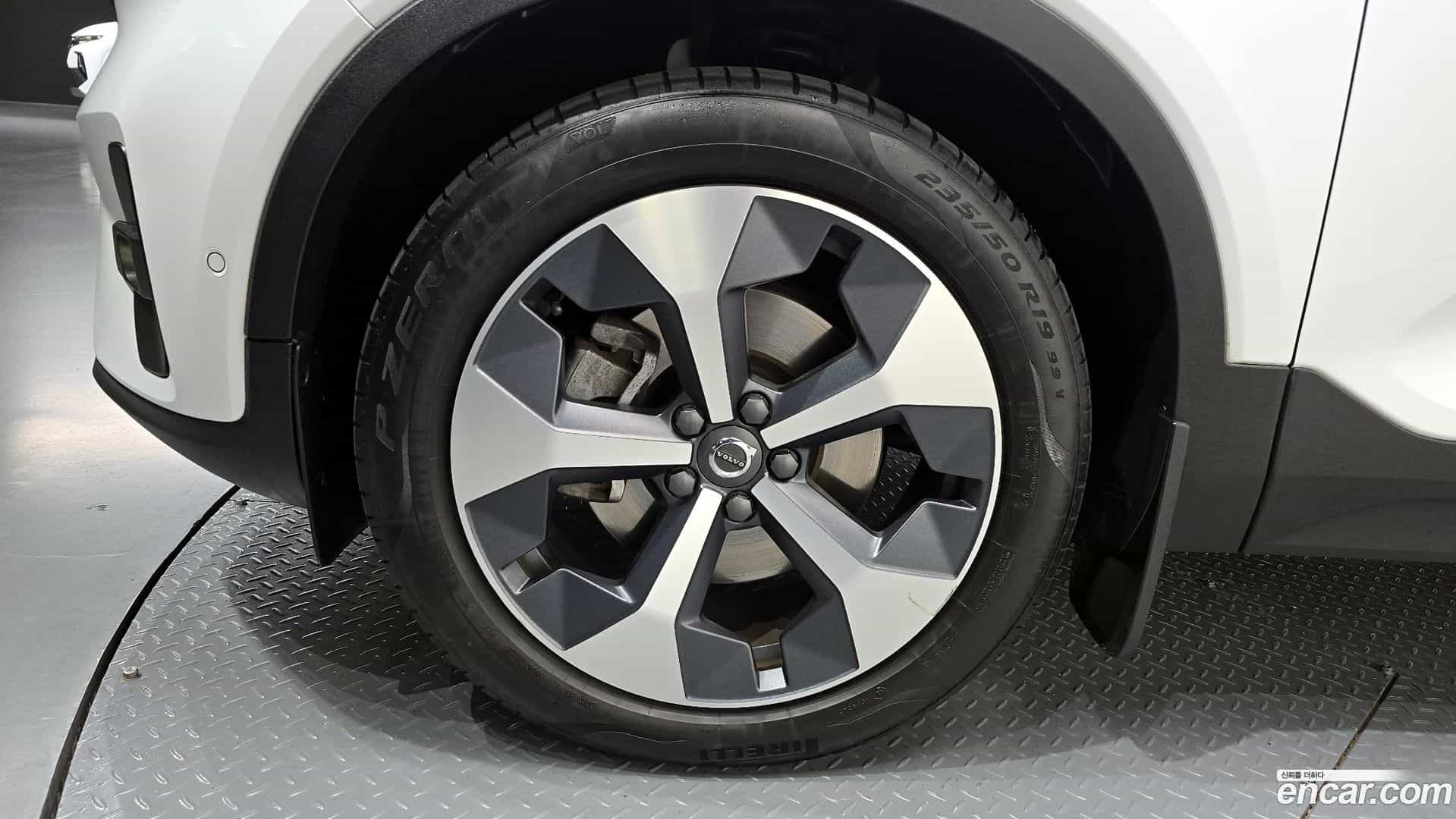 XC40 Volvo 2022.9-OUTER-005