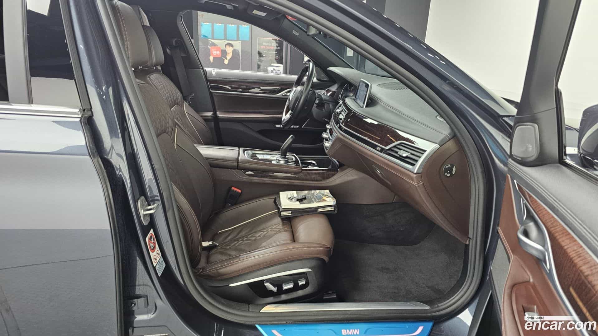 7-Series BMW 2016.11-OPTION-015