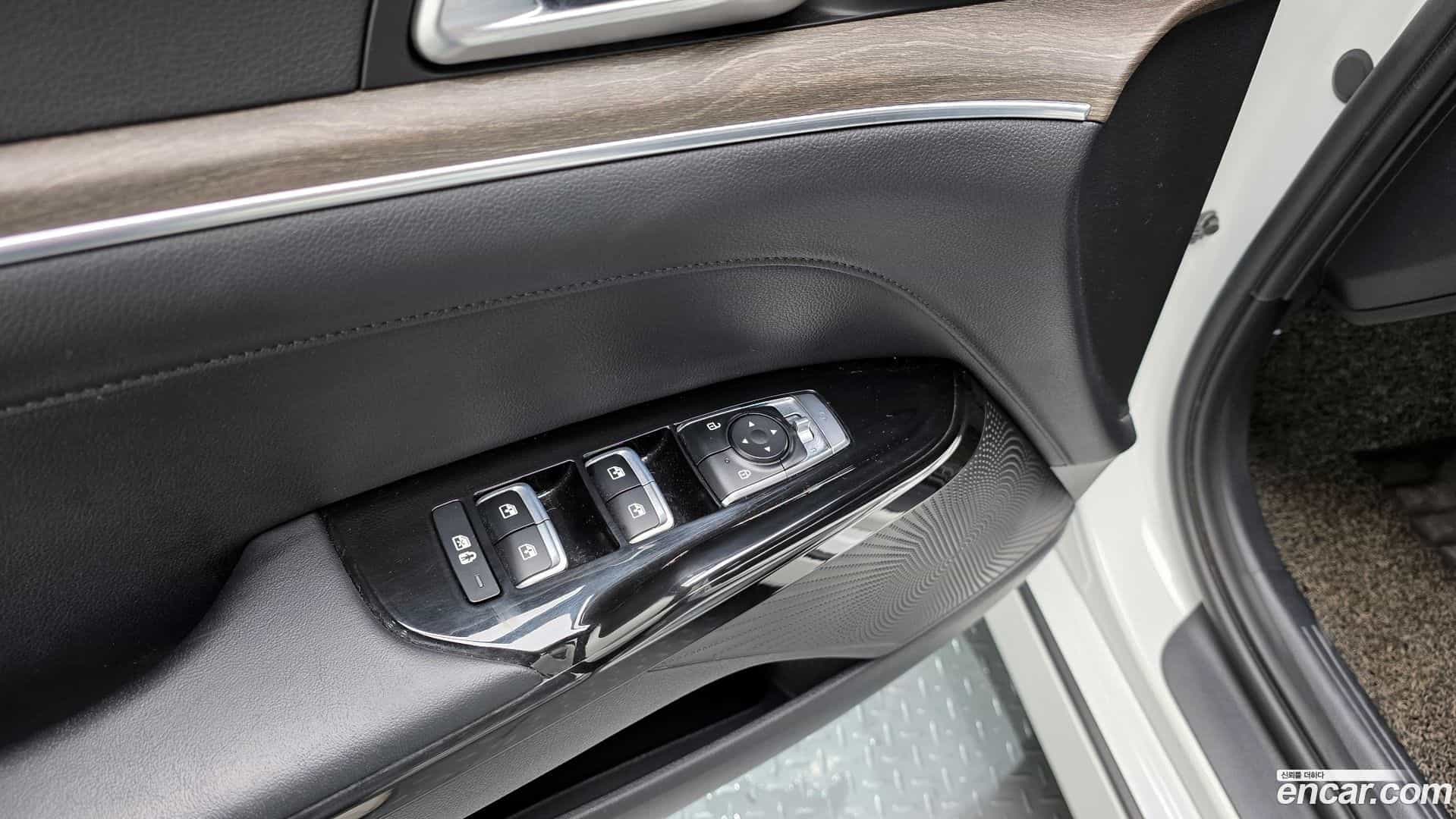 K5 Kia 2021.1-OPTION-021