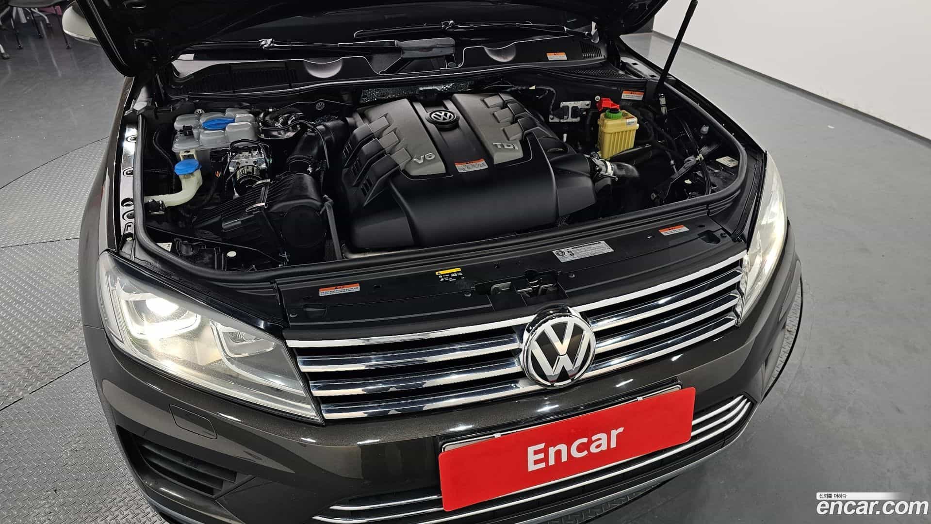 Touareg Volkswagen 2015.10-INNER-006