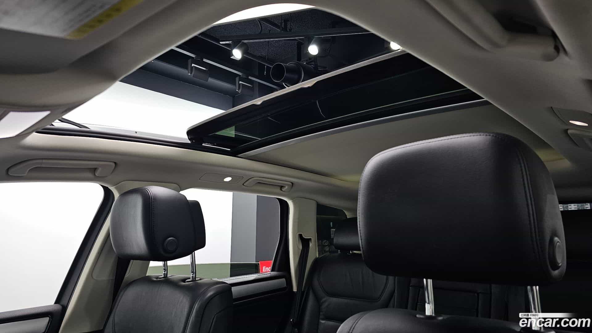 Touareg Volkswagen 2015.10-OPTION-021