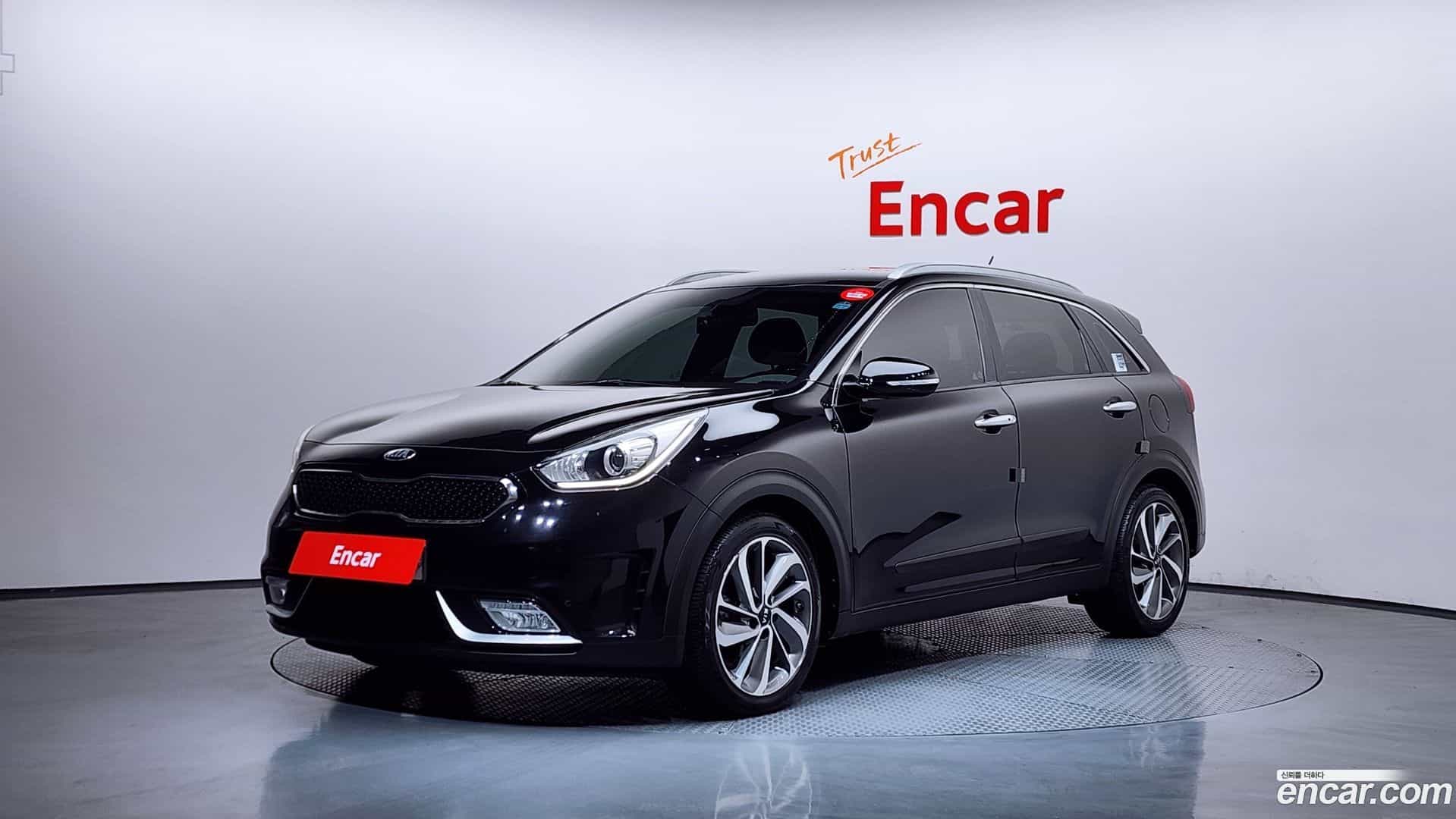 Niro Kia 2016.5-OUTER-001