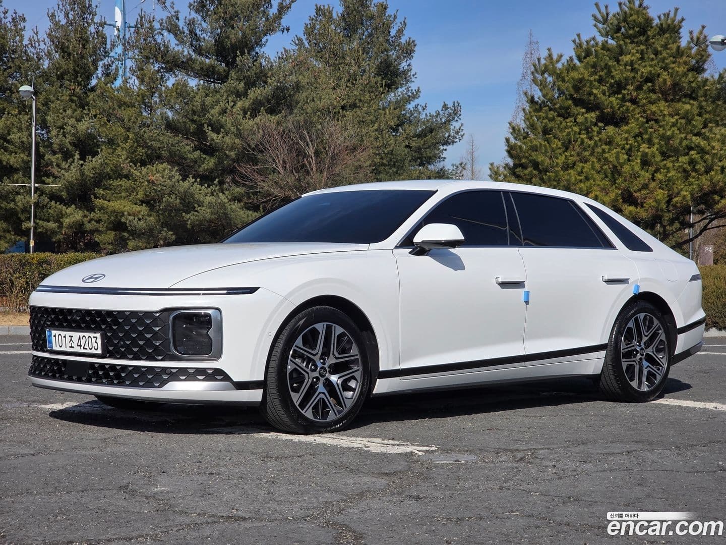 Main__Slider__Photo:Grandeur Hyundai 2024.1-0