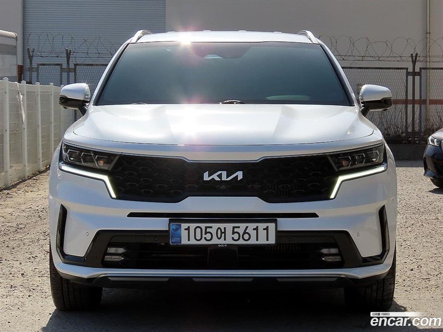 Main__Slider__Photo:Sorento Kia 2021.6-0