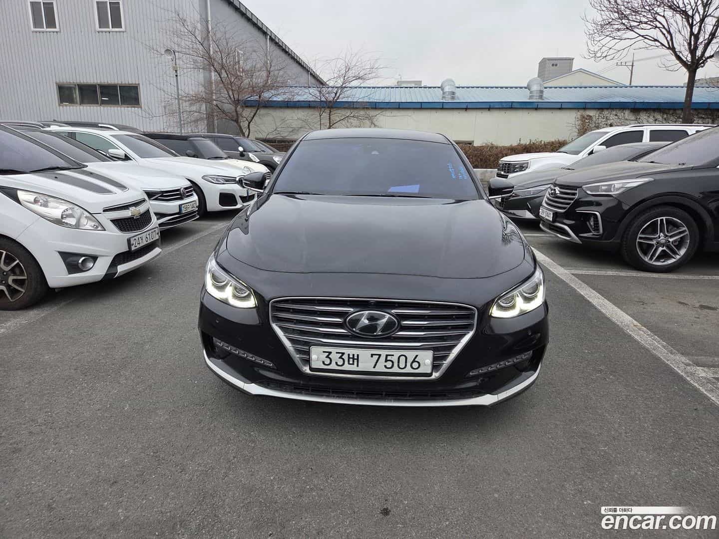 Grandeur Hyundai 2017.3-OUTER-002