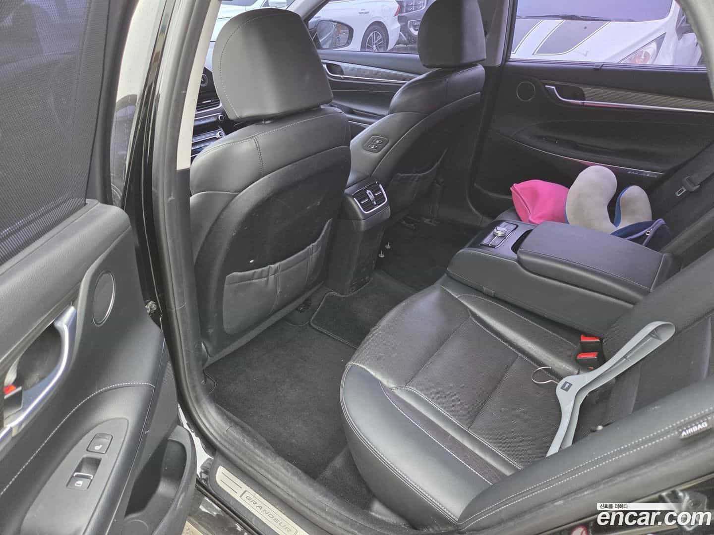 Grandeur Hyundai 2017.3-OPTION-022